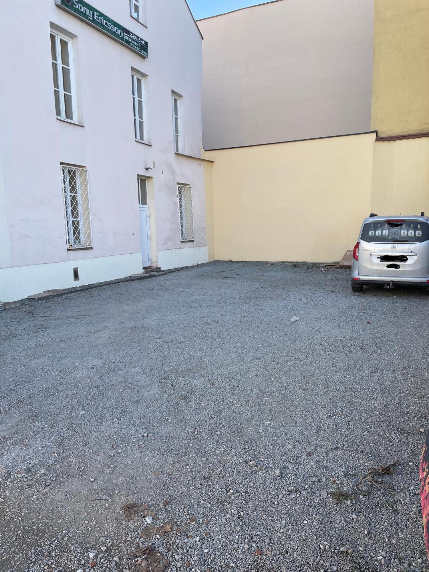 Varady'S Apartment With Private Parking Kosice Exterior photo